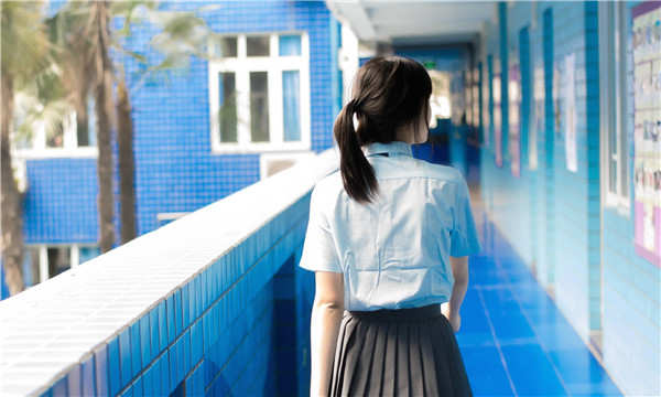 大姚如何找到一个可以帮助我生孩子的女人？